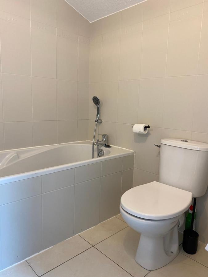 La - Sleep In Apartment Sanary-sur-Mer